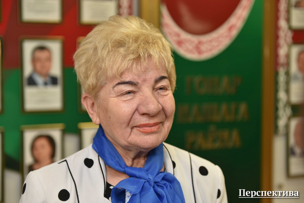 Председатель районной женской организации "Надежда" Лилия Кашенкова о Послании Президента: "Под каждым словом Президента готова подписаться и голосовать обеими руками"
