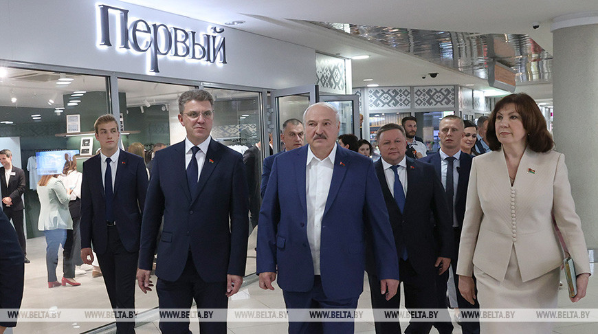 "Надо продавать белорусское". Александр Лукашенко ориентировал предприятия на активное освоение внутреннего рынка