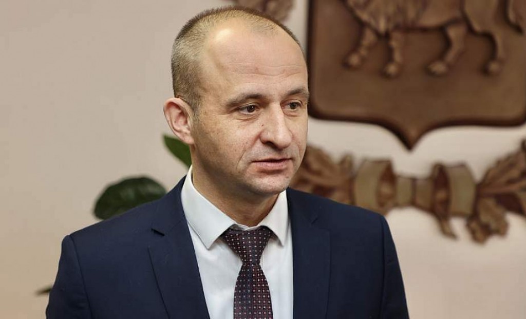 Субботнюю прямую линию с жителями Гродненщины провел первый заместитель председателя облисполкома Юрий Валеватый