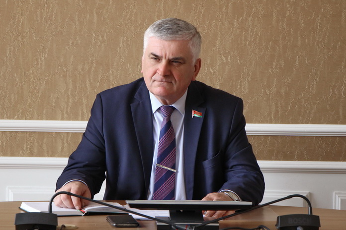 Валентин Семеняко: какие новации ожидают госслужащих в Беларуси
