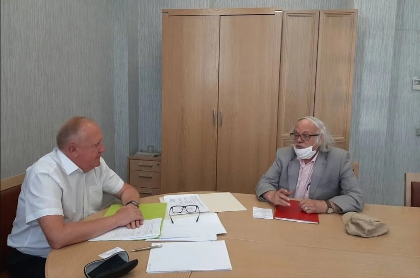 Виктор Лискович провел личный прием граждан, их представителей и представителей юридических лиц, несовершеннолетних граждан и их законных представителей в рамках работы Национальной комиссии по правам ребенка