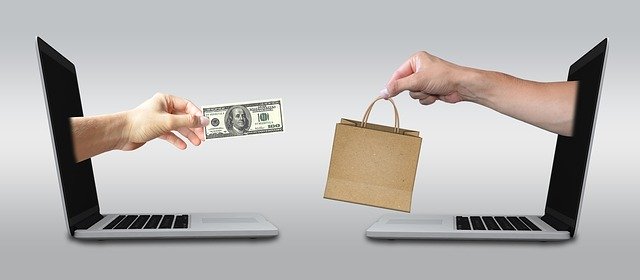 МАРТ прорабатывает корректировку законодательства об условиях оплаты в интернет-магазинах