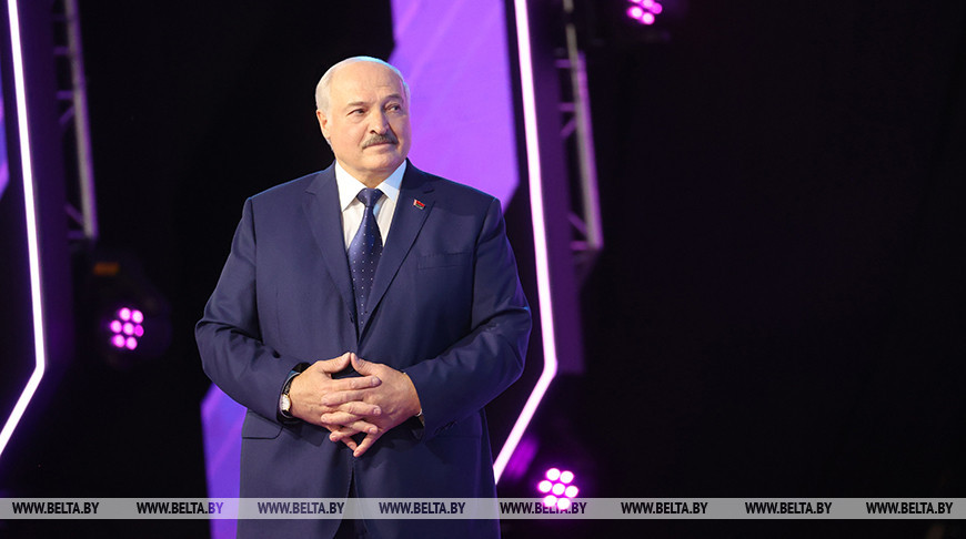 Лукашенко: настоящее искусство фестиваля в Витебске объединяет народы и государства