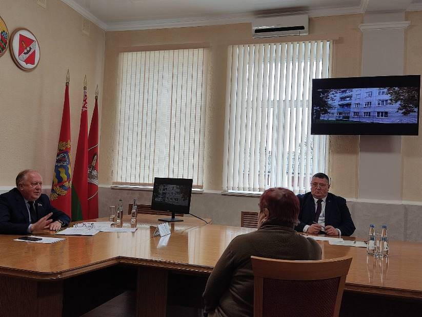 Член Президиума Совета Республики Виктор Лискович провел выездной прием граждан в Вилейке