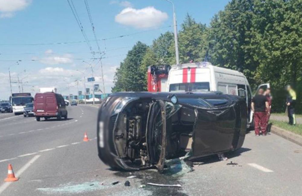 В Гродно проезд на красный свет привел к ДТП