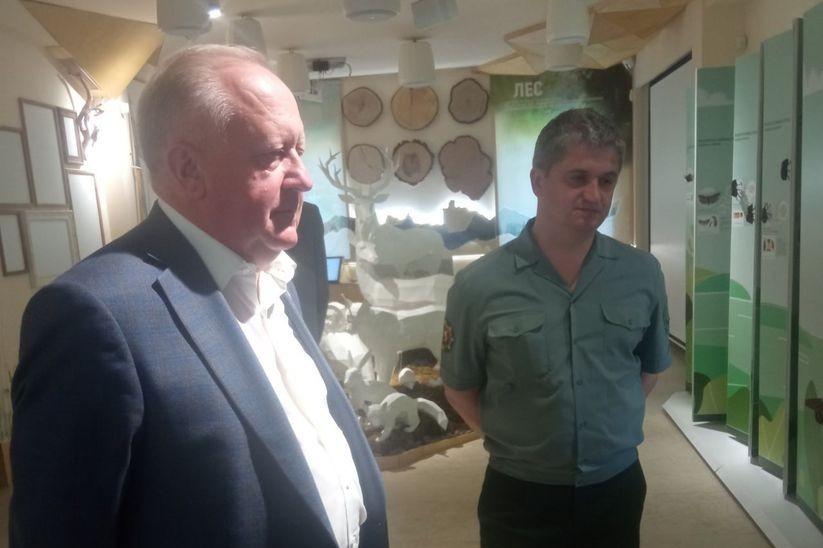 Виктор Лискович посетил Гродненское государственное производственное лесохозяйственное объединение