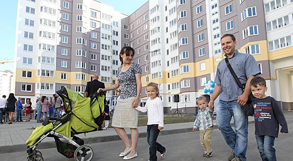 Минстройархитектуры рассчитывает в 2019-2020 годах закрыть острую потребность в жилье для многодетных