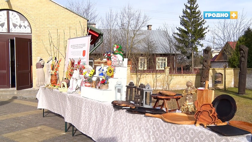 Выставка мастеров «Колоритная тридцатка» открылась в Гродно. Более 150 человек представили свои лучшие работы
