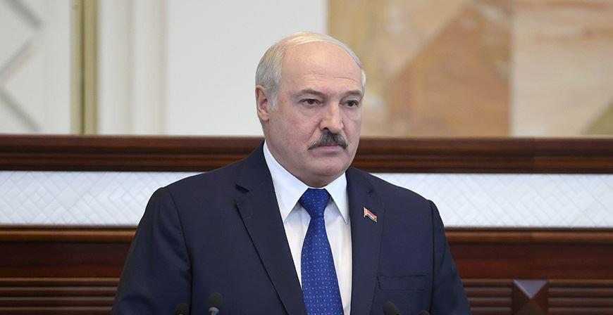 Александр Лукашенко: власти Беларуси действуют прежде всего в интересах людей, а не чьих-то финансовых амбиций