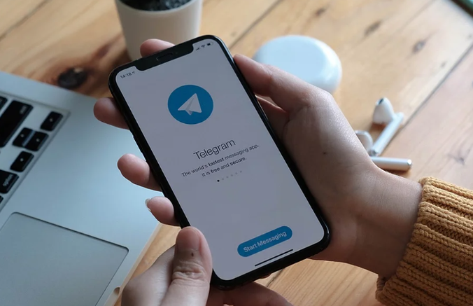 Получите "подарок": в Telegram наблюдаются массовые угоны аккаунтов