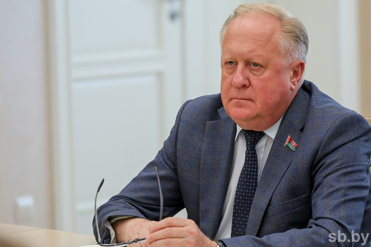 Член Президиума Совета Республики Виктор Лискович провел личный прием граждан, а также несовершеннолетних и их представителей в Барановичском горисполкоме