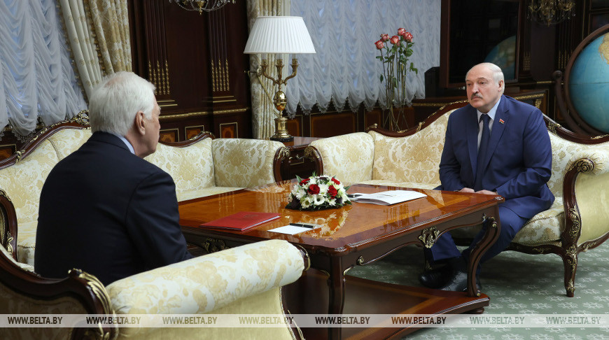 Александр Лукашенко на предстоящей встрече с Владимиром Путиным намерен обсудить вопрос импортозамещения