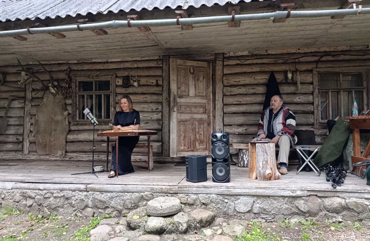 На хуторе Коди прошел музыкально-поэтический вечер