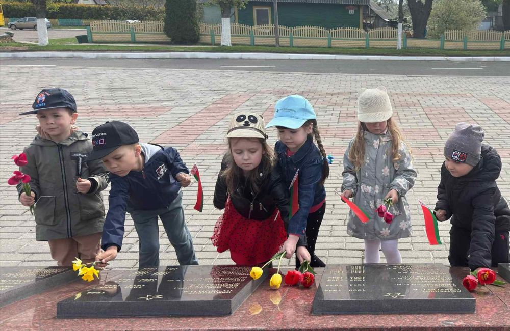 Скорбящая мать 1