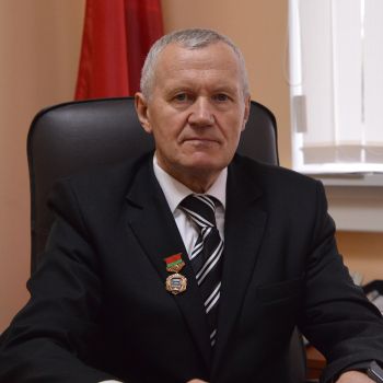 Леонид Романин